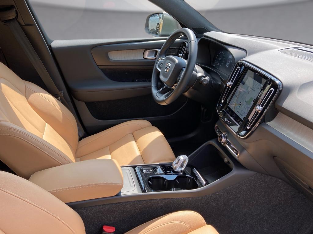 Bild 10: VOLVO PKW XC40 T3 Automatik INSCRIPTION