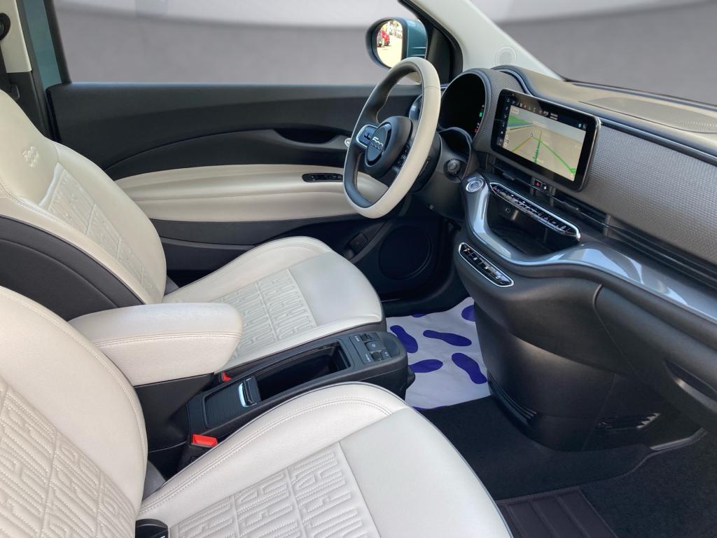 Bild 10: Fiat 500 Elektro 3+1 La Prima 42 kWh