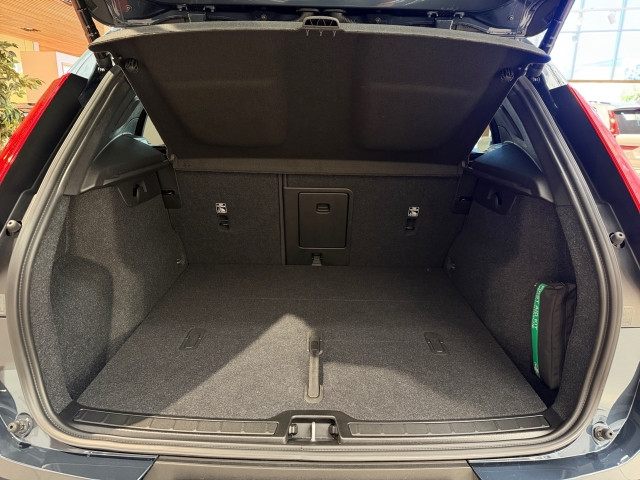 Bild 9: VOLVO PKW EX40 Plus, Single Motor Extended Range, Vollelektrisch