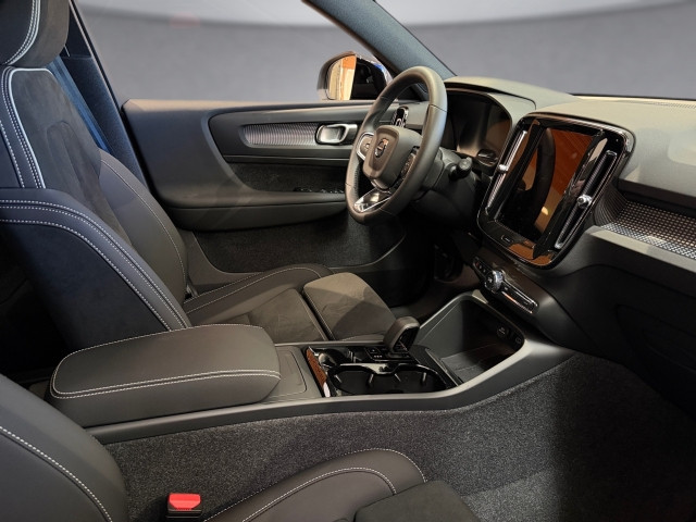 Bild 7: VOLVO PKW EX40 Plus, Single Motor Extended Range, Vollelektrisch
