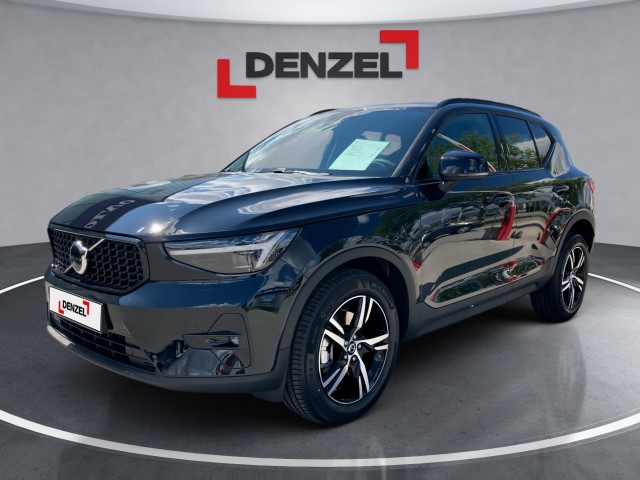Bild 0: VOLVO PKW XC40 Plus, B3 Mild Hybrid, Benzin, Dark
