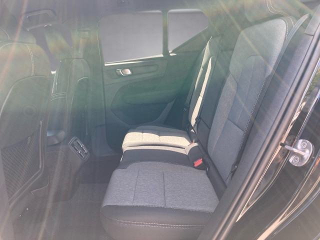 Bild 9: VOLVO PKW XC40 Plus, B3 Mild Hybrid, Benzin, Dark