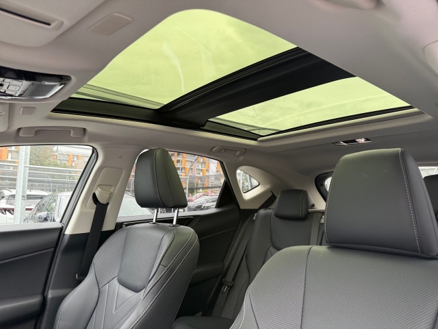 Bild 14: Lexus NX 350h ´26 2WD Executive + Interieur + Tech + Pano