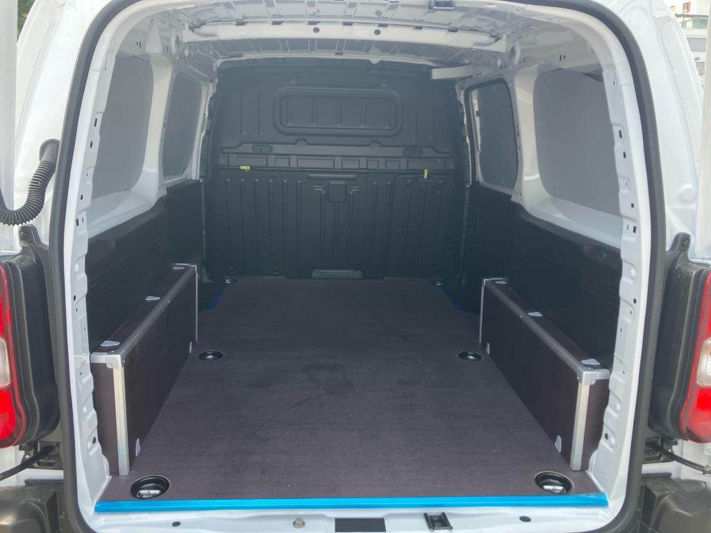 Bild 12: Fiat Transporter Doblo KW XL Serie 4 Diesel 130 Automatik