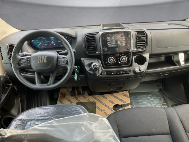 Bild 8: Fiat Transporter Ducato Maxi Pritsche DK L3 3,5T Diesel 140 Manuell