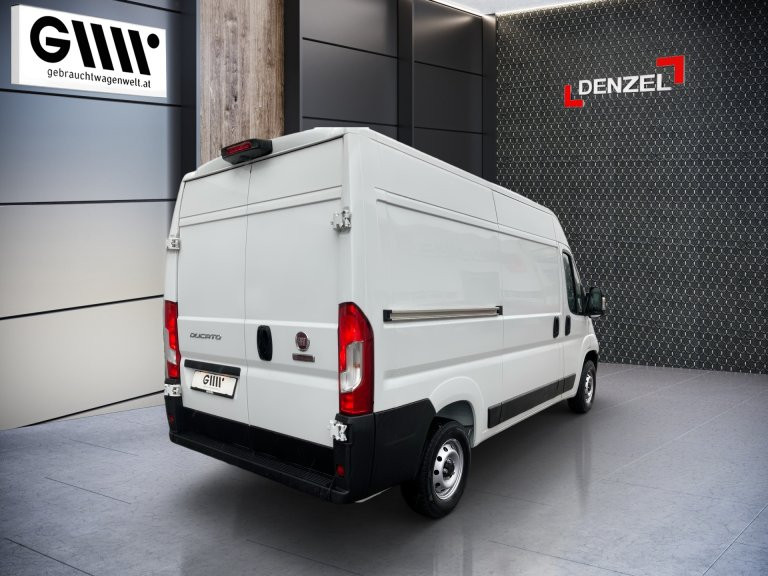 Bild 3: Fiat Transporter Ducato 35+ L2H2 Blue
