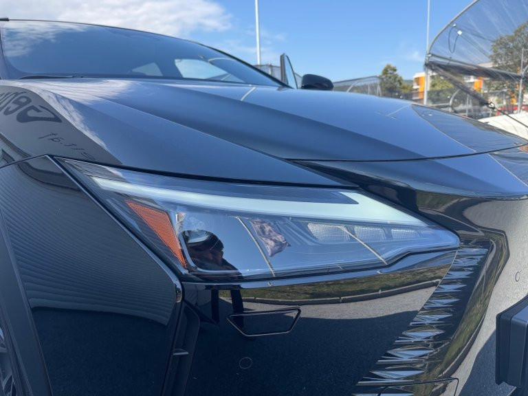 Bild 11: Lexus RZ SUV Executive 350e Frontantrieb