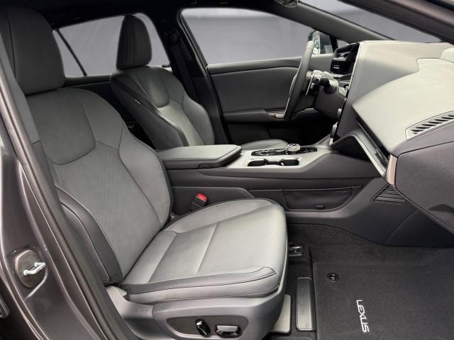 Bild 5: Lexus RZ 350e Executive + Tech.-Paket 559km Reichweite