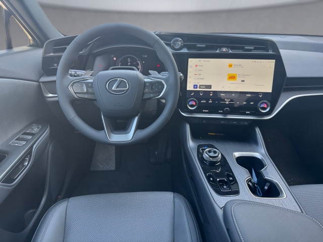 Bild 6: Lexus NX 350h ´26 2WD Executive + Interieur + Tech + Pano