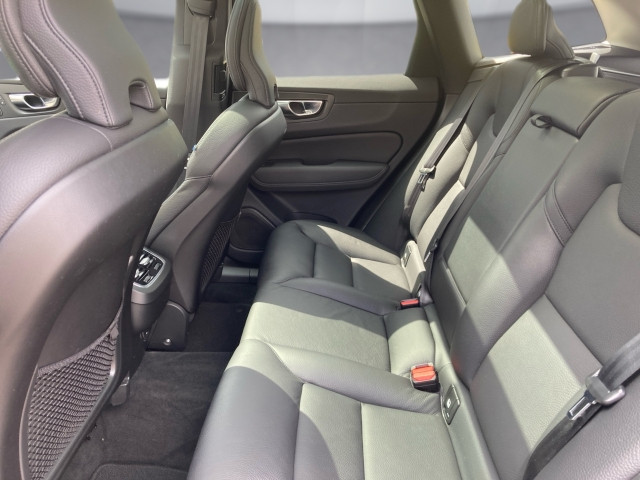 Bild 11: VOLVO PKW XC60 B5 AWD Inscript