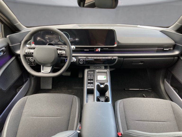 Bild 8: Hyundai IONIQ 6 Comfort Line 84 kWh 2WD