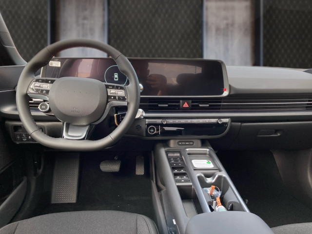 Bild 8: Hyundai IONIQ 6 Comfort Line 84 kWh 2WD