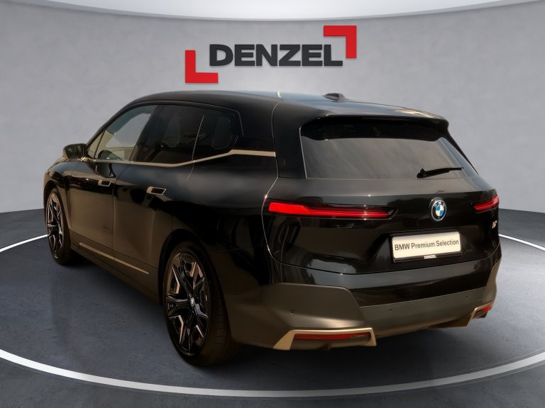 Bild 11: BMW PKW i-Serie iX xDrive40 I20 XE2
