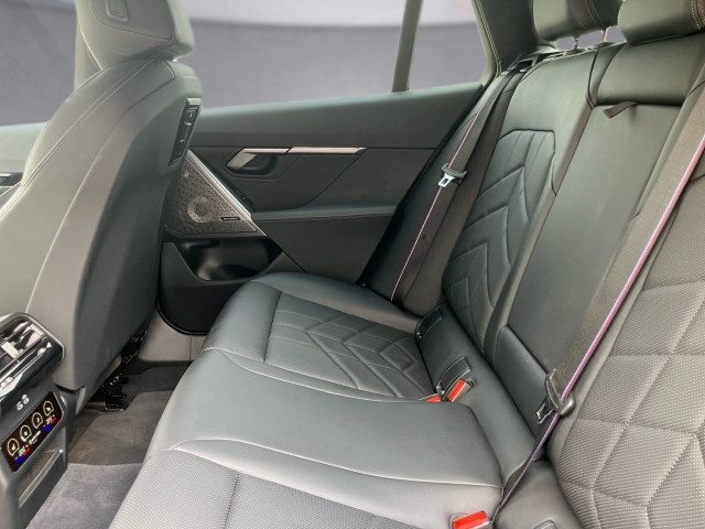 Bild 8: BMW PKW i-Serie i5 eDrive40 Touring G61