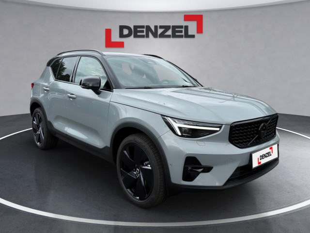 Bild 5: VOLVO PKW XC40 Black Edition Ultra, B3 Mild Hybrid, Benzin
