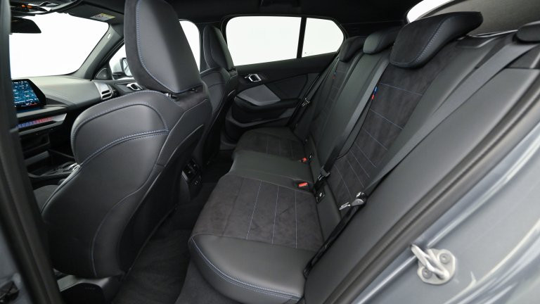 Bild 14: BMW 120 5-Türer F70 B38