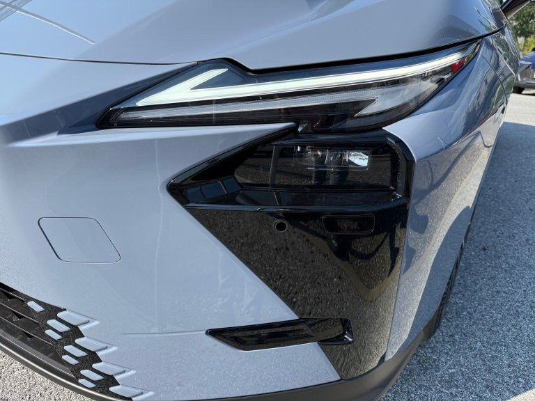 Bild 6: Lexus ES 350e Comfort + 21" Felgen