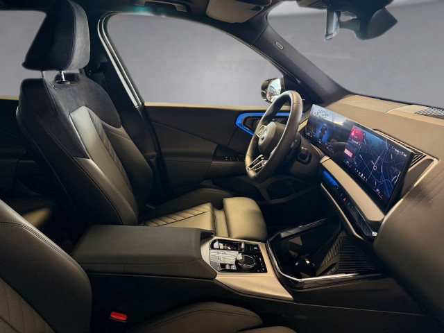 Bild 10: BMW X3 30e PHEV xDrive A