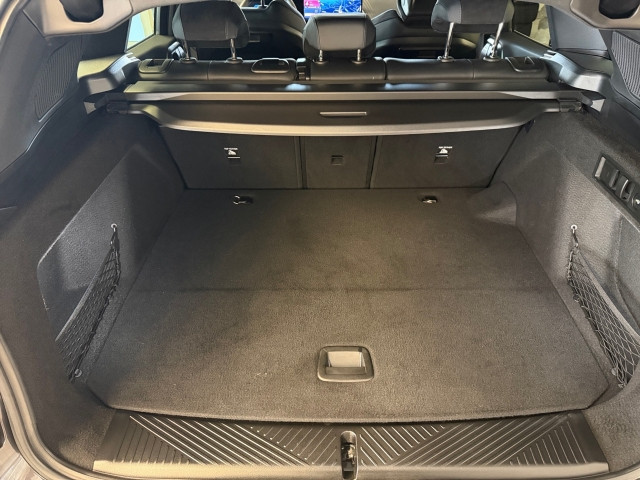 Bild 12: BMW X3 30e PHEV xDrive A