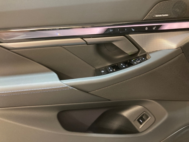Bild 13: BMW i5 xDrive40 Touring