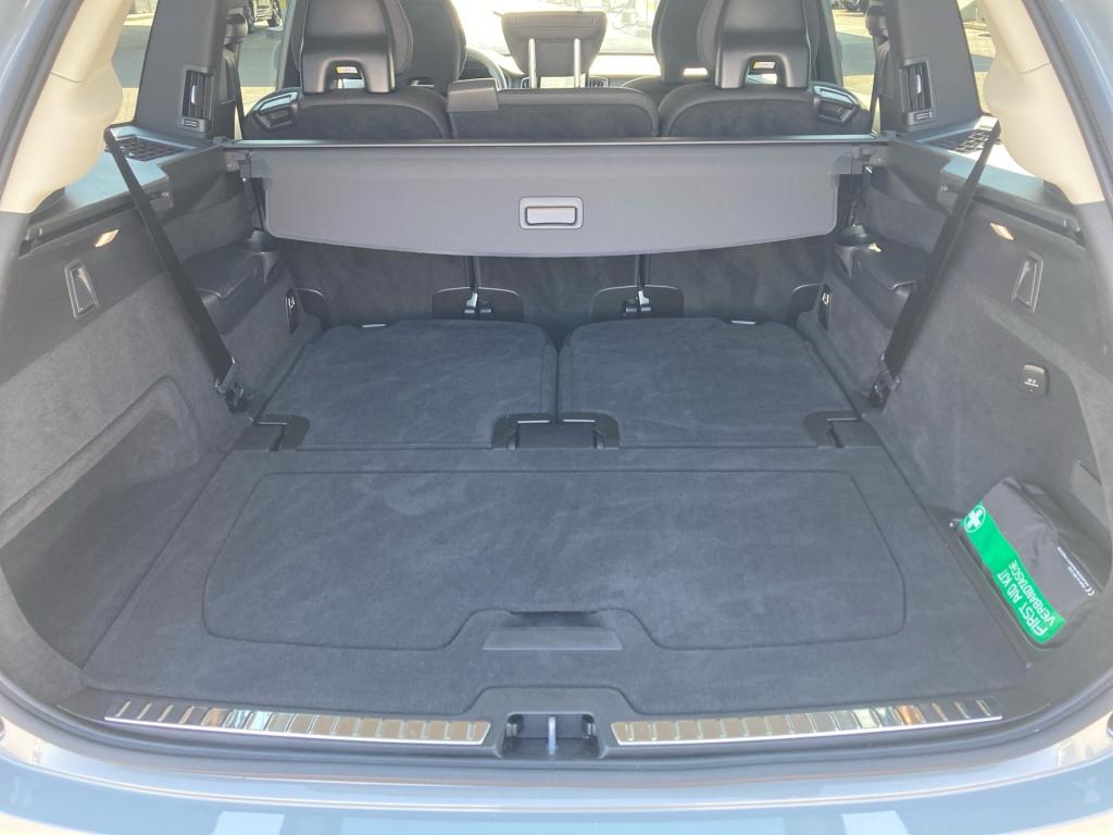 Bild 12: VOLVO PKW XC90 T8 AWD PHEV 18,8kWh Plus Bright