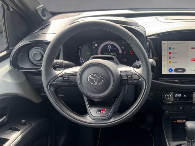 Bild 9: Toyota AYGO X 1,5 Hybrid GR-SPORT + JBL