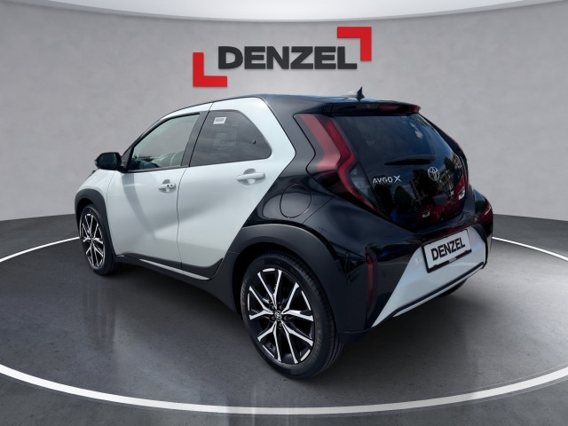 Bild 2: Toyota AYGO X 1,5 Hybrid GR-SPORT + JBL