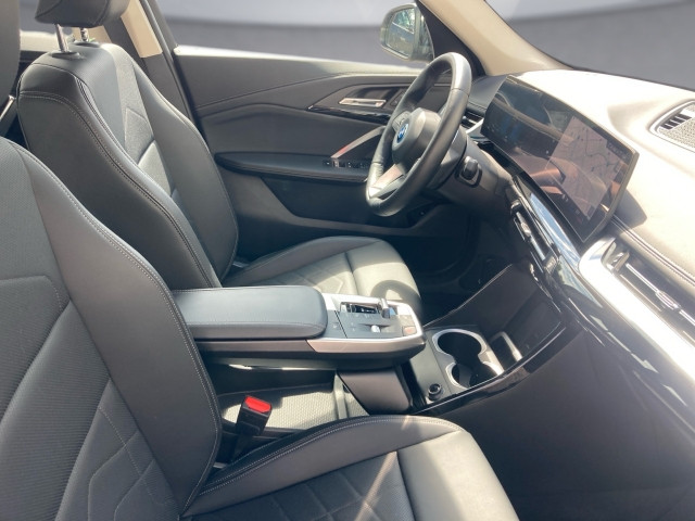 Bild 10: BMW iX1 eDrive20 U11