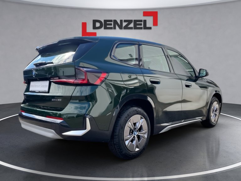 Bild 3: BMW iX1 eDrive20 U11
