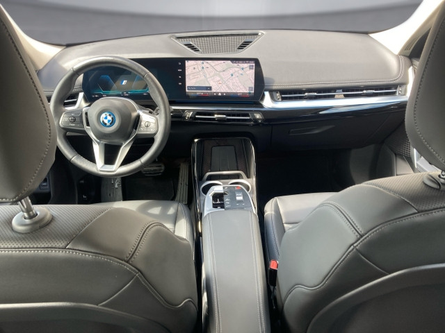 Bild 8: BMW iX1 eDrive20 U11