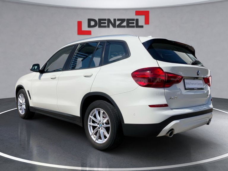 Bild 2: BMW X3 xDrive 20i