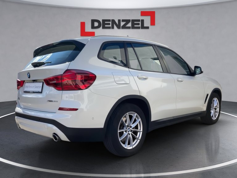 Bild 3: BMW X3 xDrive 20i