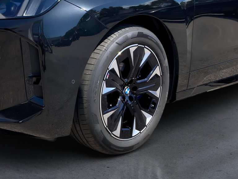 Bild 7: BMW iX xDrive45