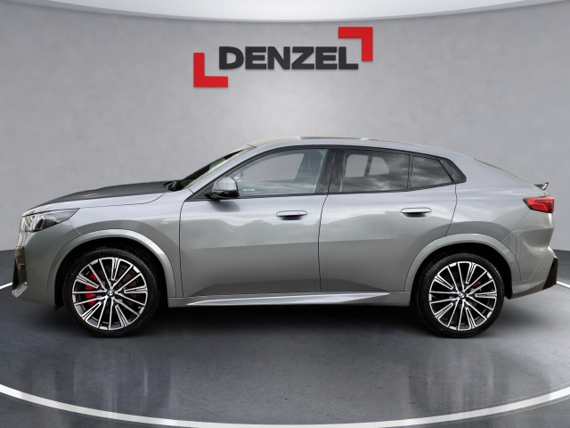 Bild 1: BMW X2 sDrive 20i U10