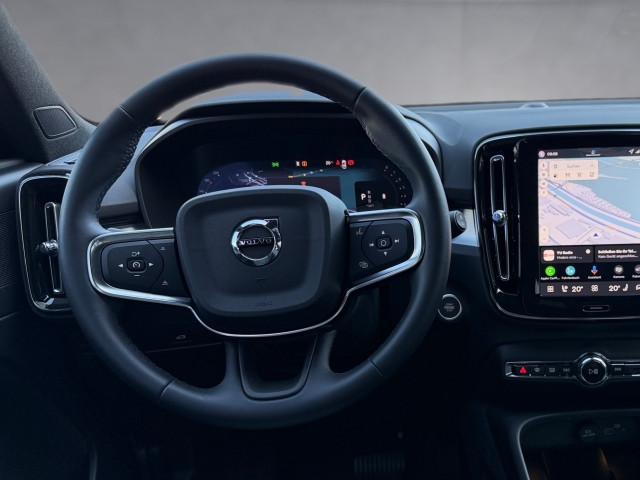 Bild 7: VOLVO PKW XC40 Core, B3 Mild Hybrid, Benzin