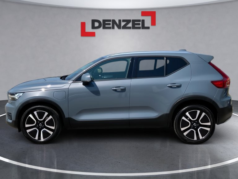 Bild 1: VOLVO PKW XC40 T5 PHEV FWD Momentum Pro Aut.