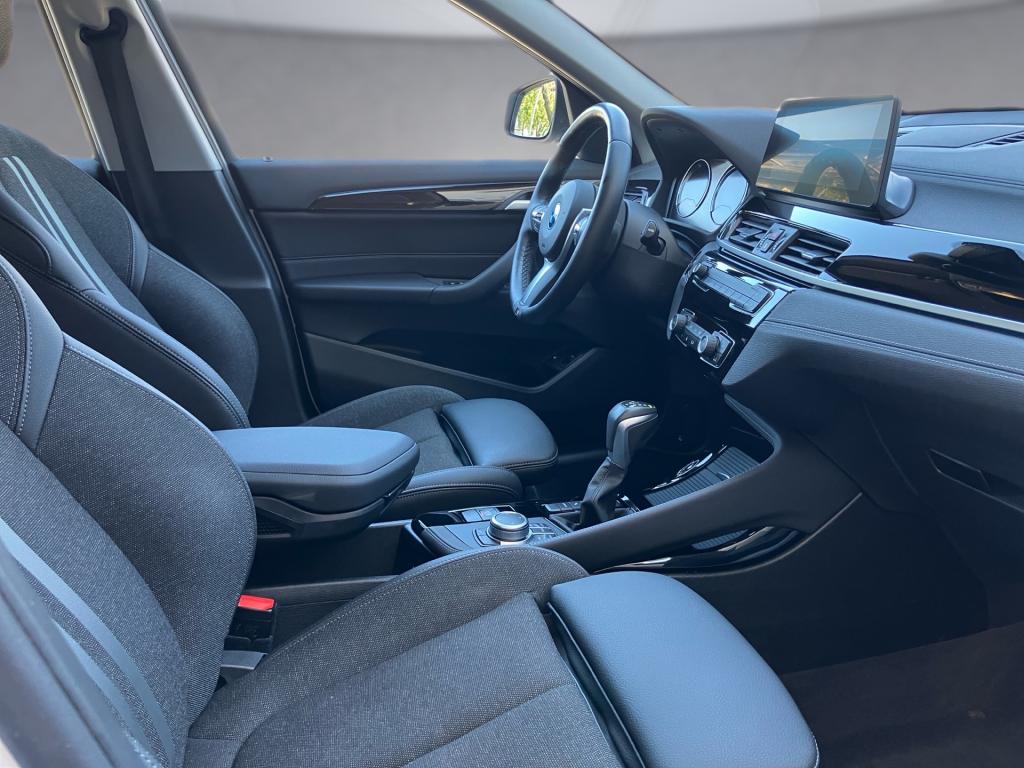 Bild 10: BMW X1 xDrive25e PHEV Au