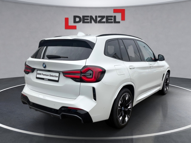 Bild 12: BMW iX3 G08 HA0
