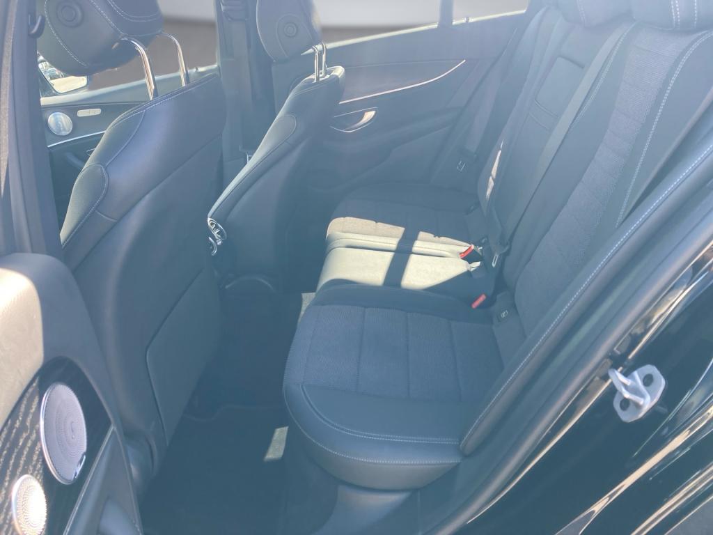 Bild 11: Mercedes E 220 d T Austria Ed