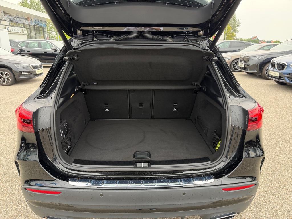 Bild 12: Mercedes GLA 200 Aut.