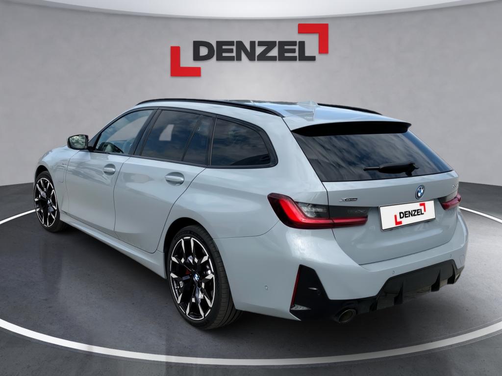 Bild 2: BMW 330e xDrive Touring