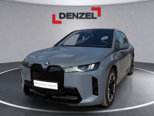Bild 1: BMW PKW i-Serie iX xDrive60