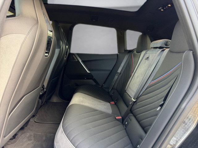 Bild 8: BMW PKW i-Serie iX xDrive60