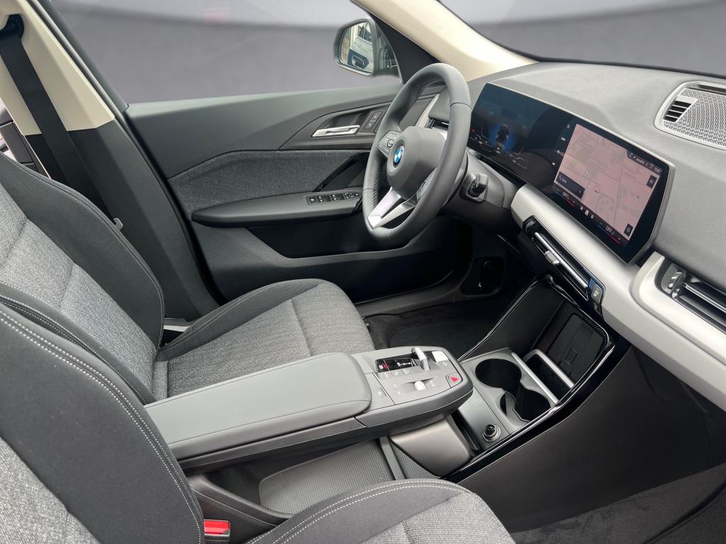 Bild 10: BMW X1 sDrive18d U11 B47
