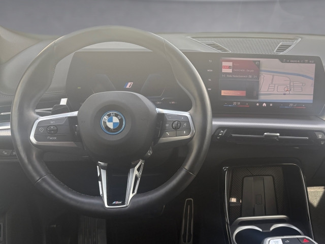 Bild 6: BMW PKW i-Serie iX1 xDrive30 U11 XE2