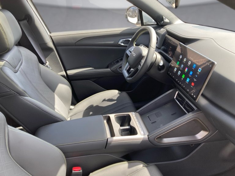 Bild 10: BYD ATTO 2 DM-i Boost
