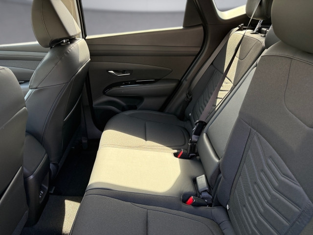 Bild 11: Hyundai Tucson NX4 Comfort Line 1,6 T-GDi HEV 2WD AT