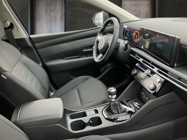 Bild 3: Hyundai Tucson NX4 Smart Line 1,6 T-GDi 2WD