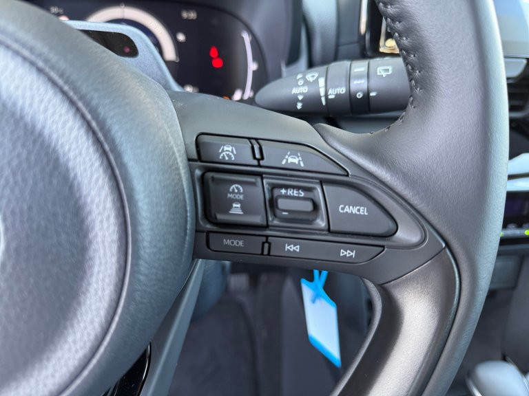 Bild 9: Toyota Yaris Cross 5-türig Pure 1,5 VVT-i Hybrid CVT-Auto