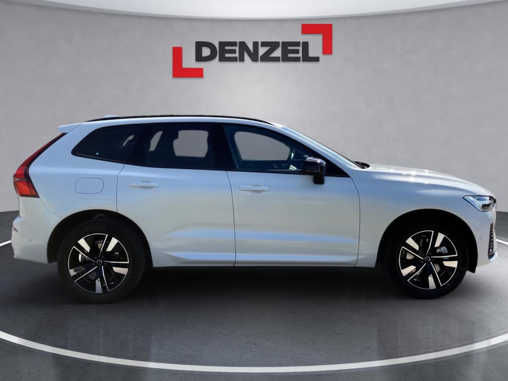Bild 4: VOLVO PKW XC60 Plus, T6 eAWD Plug-in Hybrid, Elektrisch/Benzin, Dark